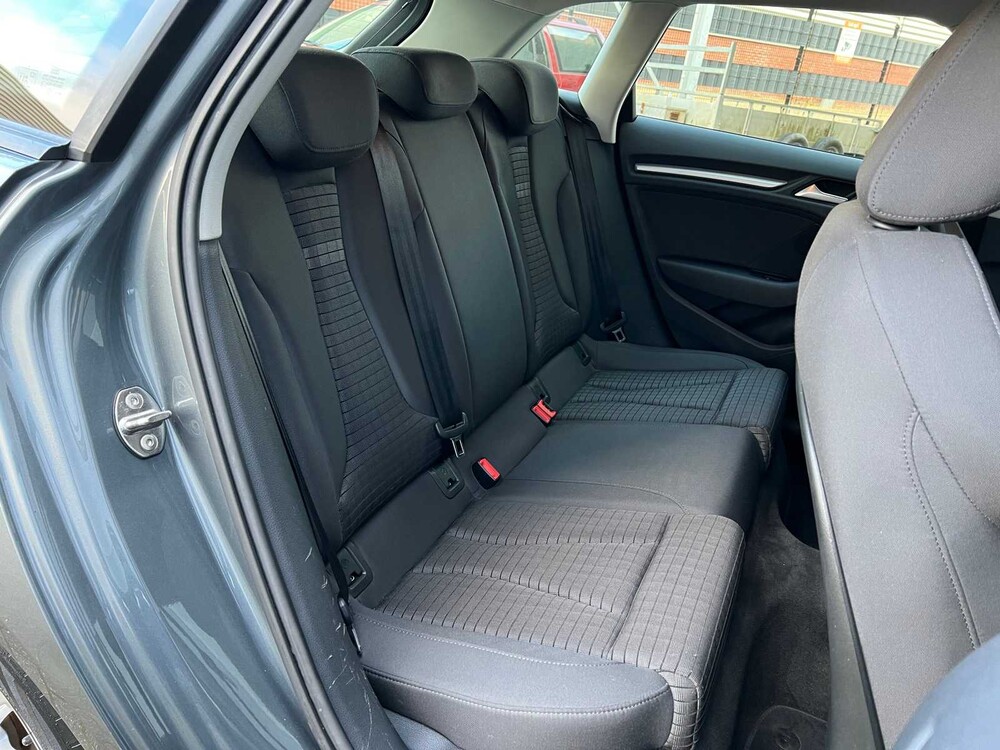 Audi A3 Sportback 1.6 TDI Ambition Pro Line 110PS 2016 -zumf. NL-, JF-442-F