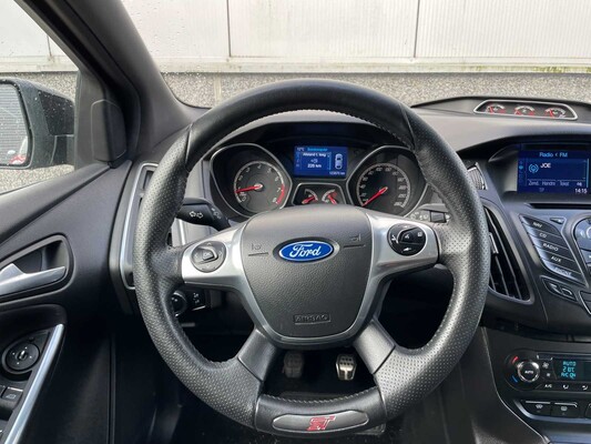 Ford Focus ST-3 2.0 EcoBoost 250pk 2014, K-925-DG