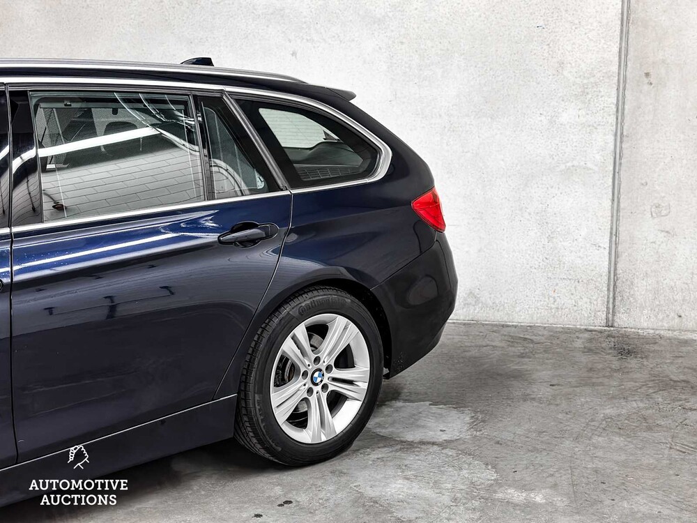 BMW 328i Touring High Executive F31 245PS 2013 3er, 1-STF-25