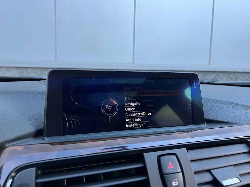 BMW 328i Touring High Executive F31 245PS 2013 3er, 1-STF-25