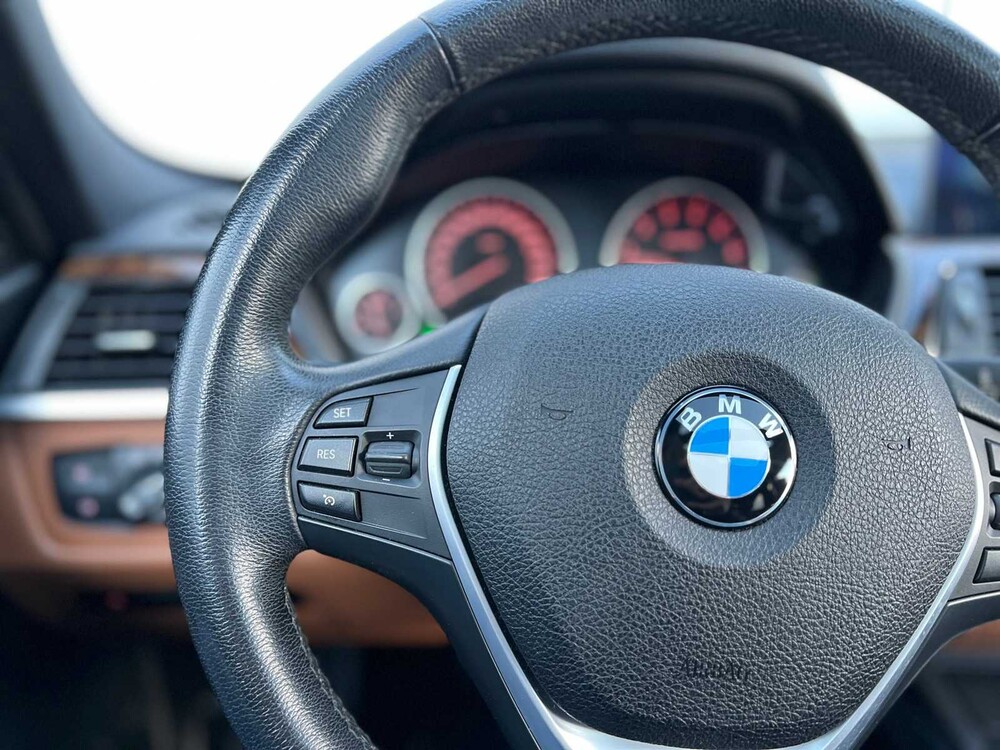 BMW 328i Touring High Executive F31 245PS 2013 3er, 1-STF-25