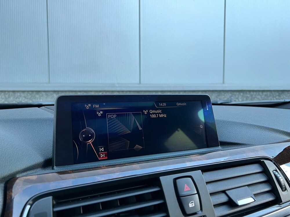 BMW 328i Touring High Executive F31 245PS 2013 3er, 1-STF-25