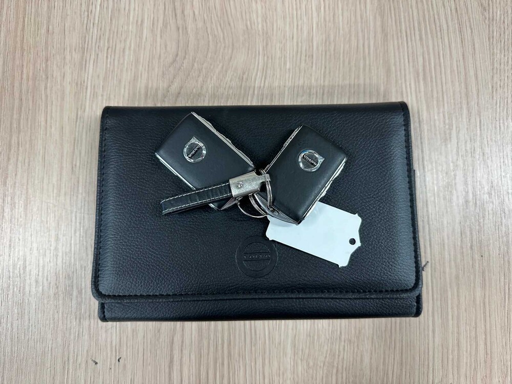 Volvo XC90 R-Design 2.0 T8 Twin Engine AWD Beschriftung Intro Edition 407PS 2019 Plug-In Hybrid, K-918-BH