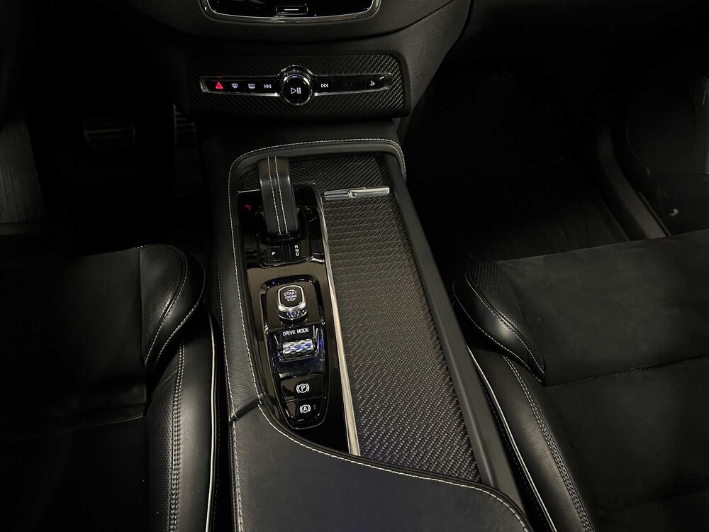 Volvo XC90 R-Design 2.0 T8 Twin Engine AWD Beschriftung Intro Edition 407PS 2019 Plug-In Hybrid, K-918-BH