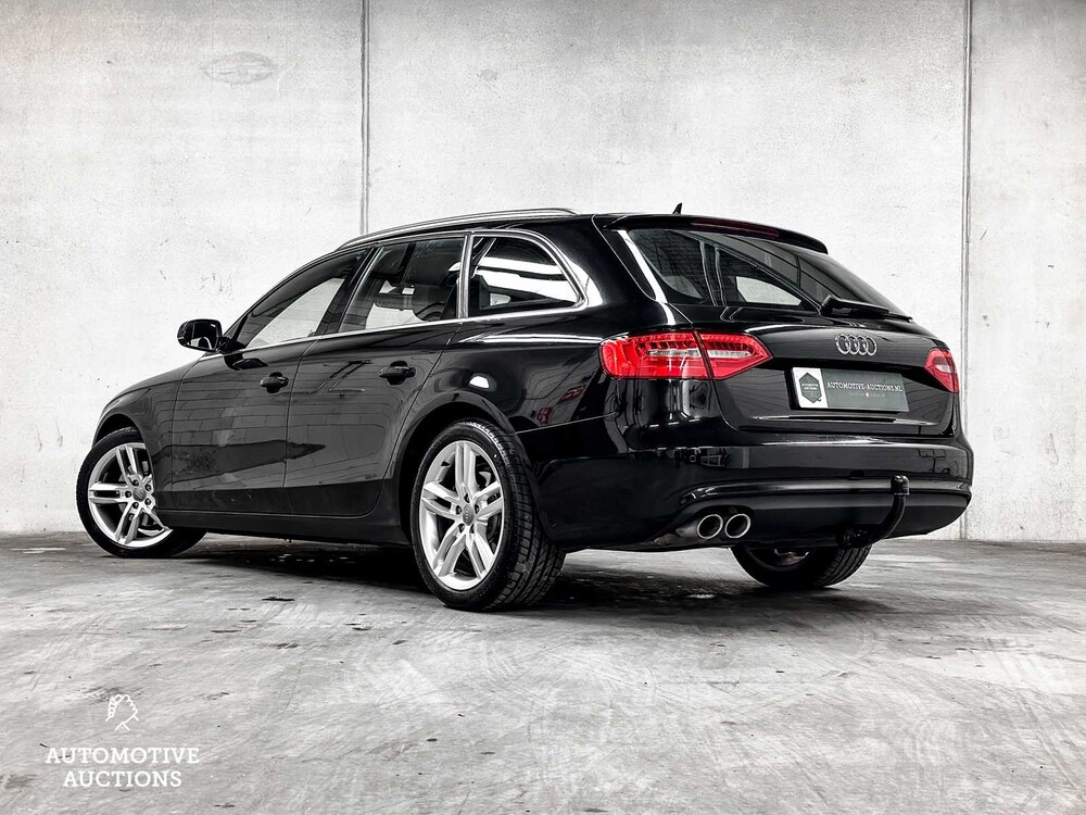 Audi A4 Avant 2.0 TDI Ultra Advance 136PS 2015 -orig. NL-, HL-711-X