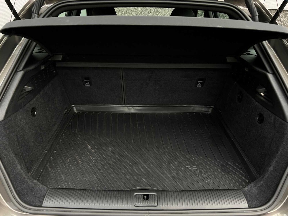 Audi A3 Sportback 1.6 TDI Ultra Edition 110PS 2013 -Orig. GB-, 9-TBL-15