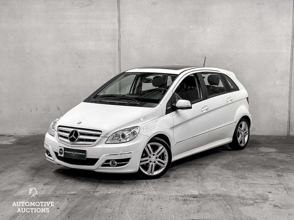 Mercedes-Benz B180 BlueEFFICIENCY Business CLass B-Klasse 116PS 2010 ORIG-GB, 16-LTH-9