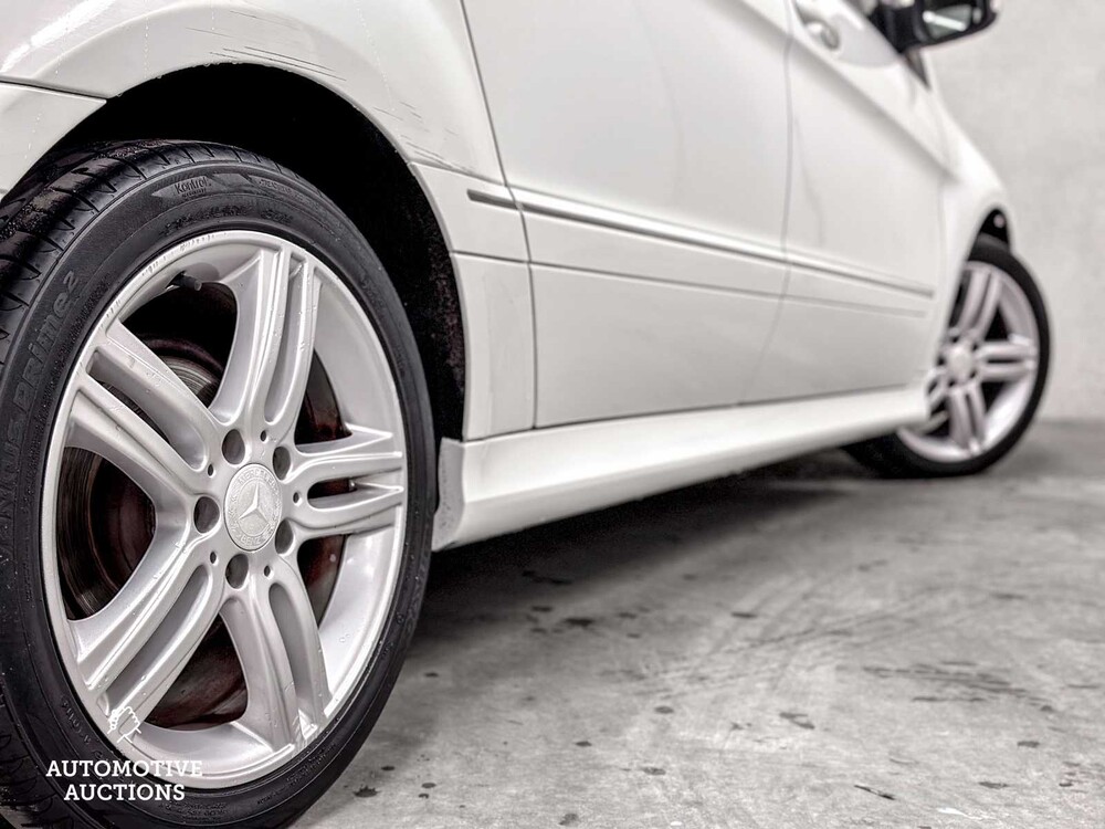 Mercedes-Benz B180 BlueEFFICIENCY Business CLass B-Klasse 116PS 2010 ORIG-GB, 16-LTH-9