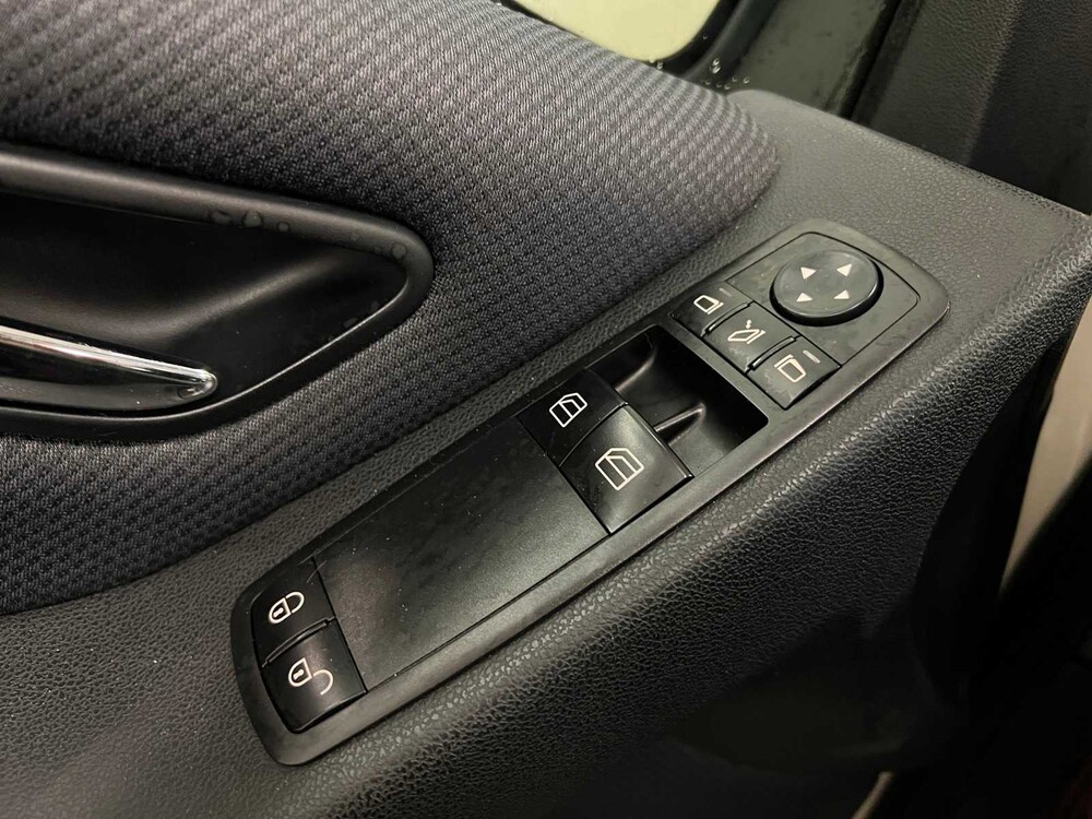 Mercedes-Benz B180 BlueEFFICIENCY Business CLass B-Klasse 116PS 2010 ORIG-GB, 16-LTH-9