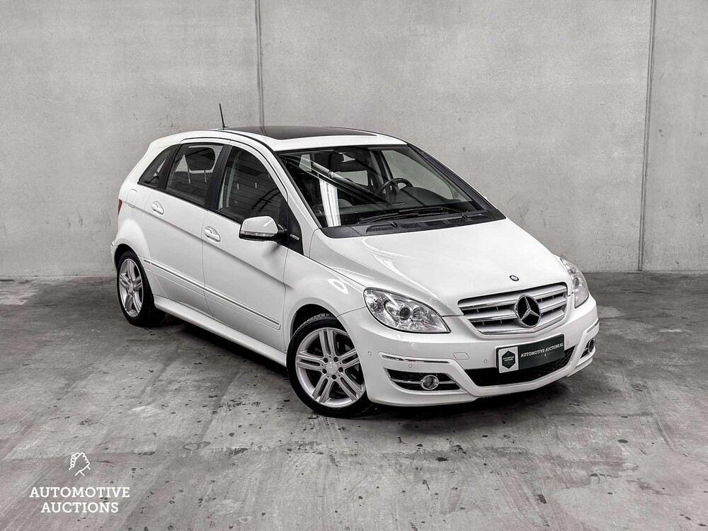 Mercedes-Benz B180 BlueEFFICIENCY Business CLass B-Klasse 116PS 2010 ORIG-GB, 16-LTH-9