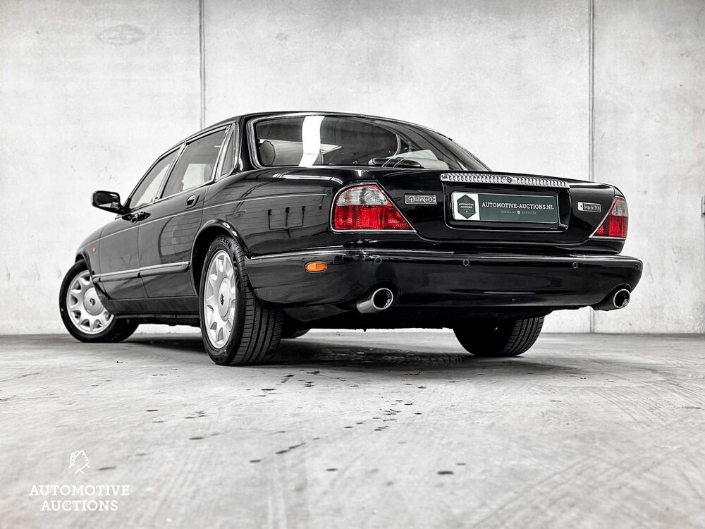 Daimler Super V8 4.0 363hp 1998, SZ-GX-55
