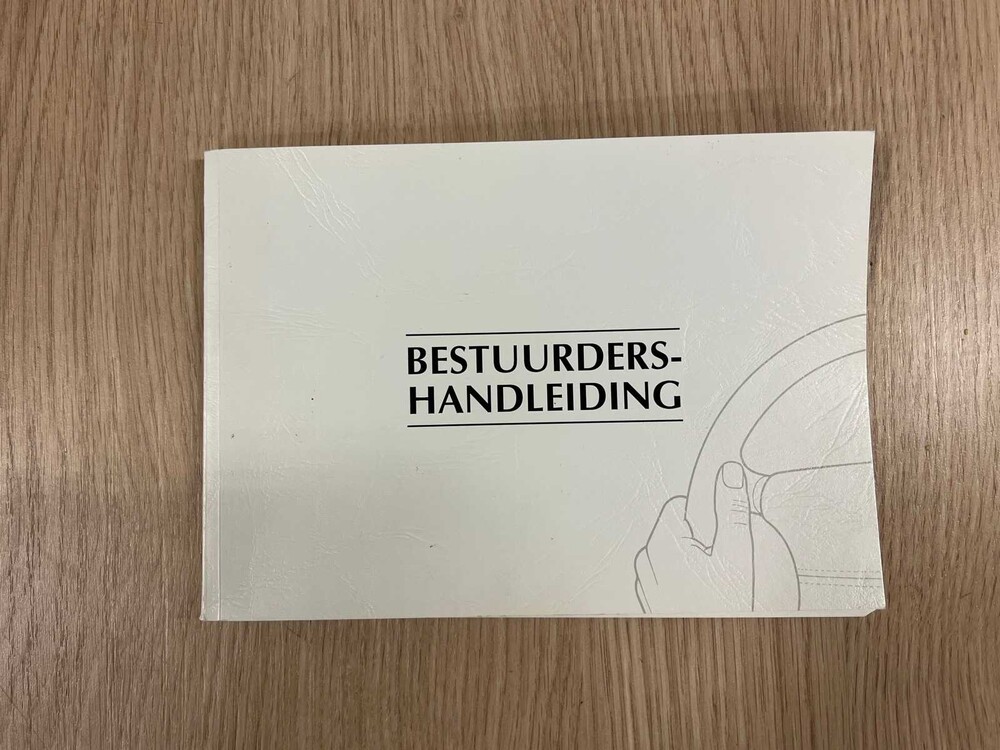 Daimler Super V8 4.0 363hp 1998, SZ-GX-55