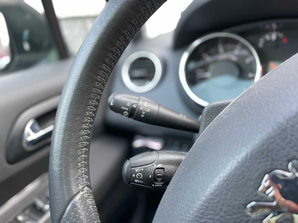 Peugeot 3008 GT 1.6 THP 156PS 2012 -Orig. NL-, 56-TKX-4