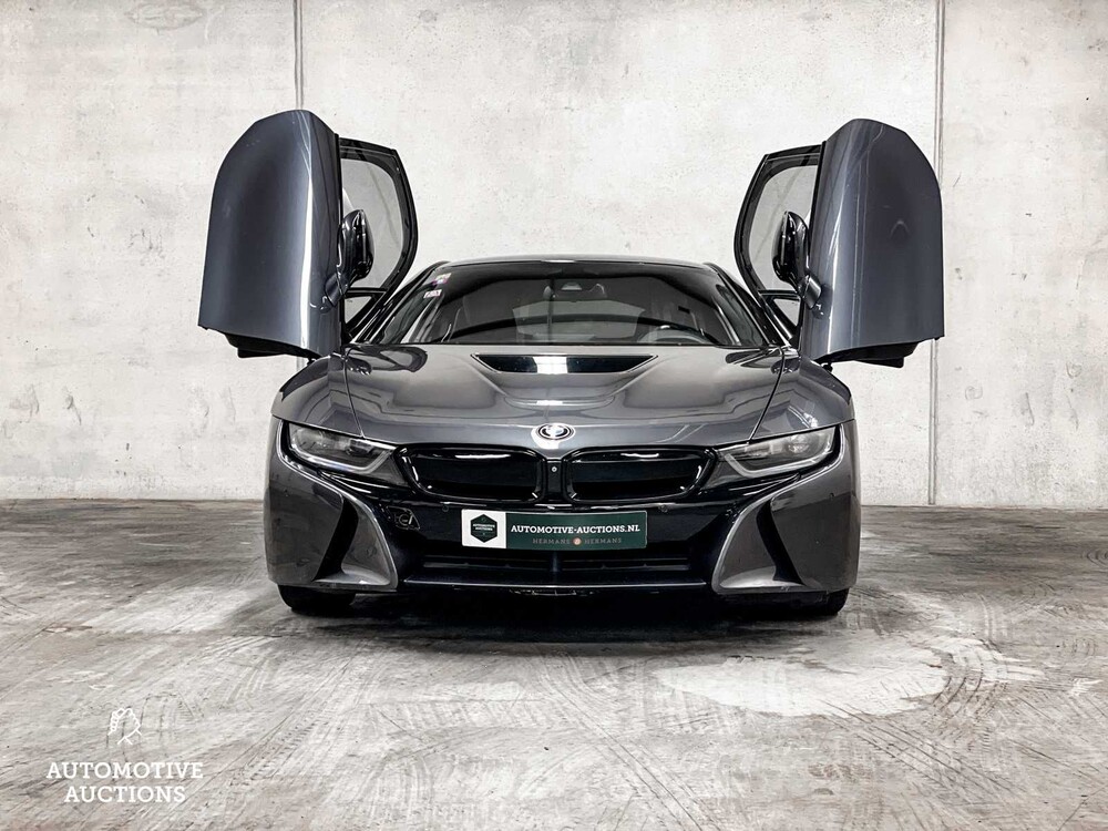 BMW i8 First Edition 362PS 2015 -Orig. GB-, 4-ZDL-98