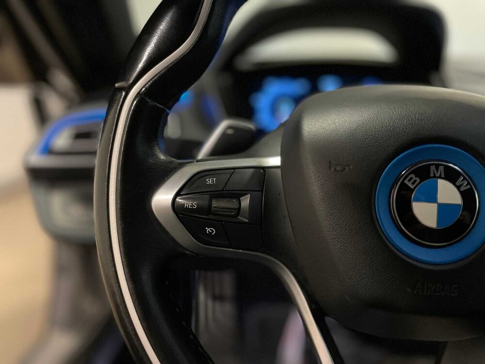 BMW i8 First Edition 362PS 2015 -Orig. GB-, 4-ZDL-98