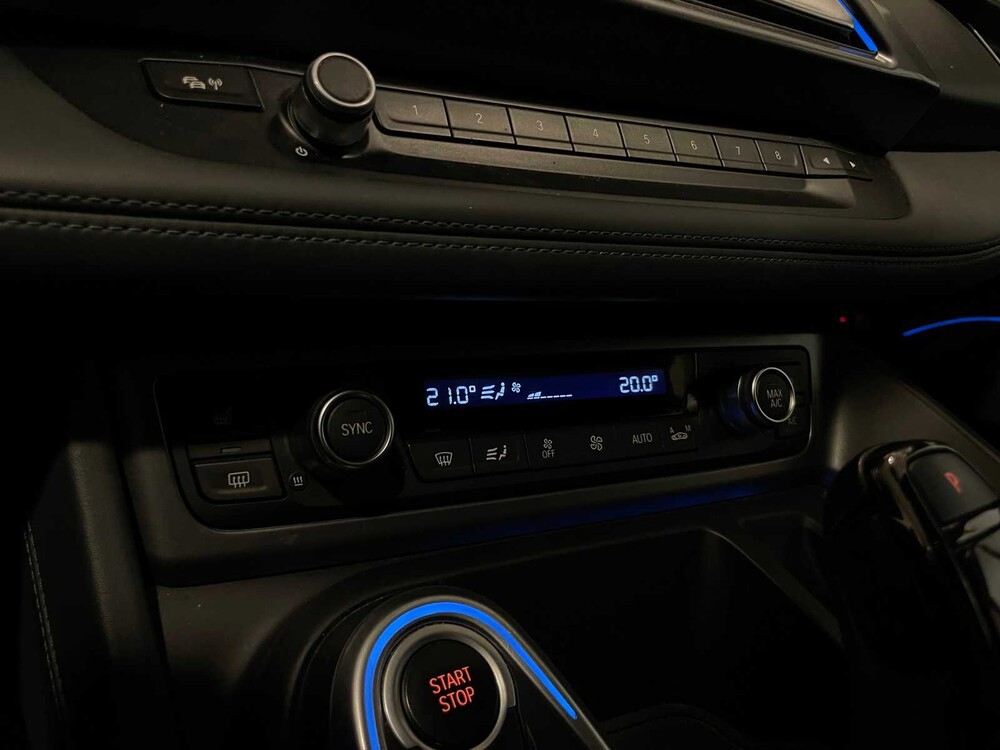 BMW i8 First Edition 362PS 2015 -Orig. GB-, 4-ZDL-98