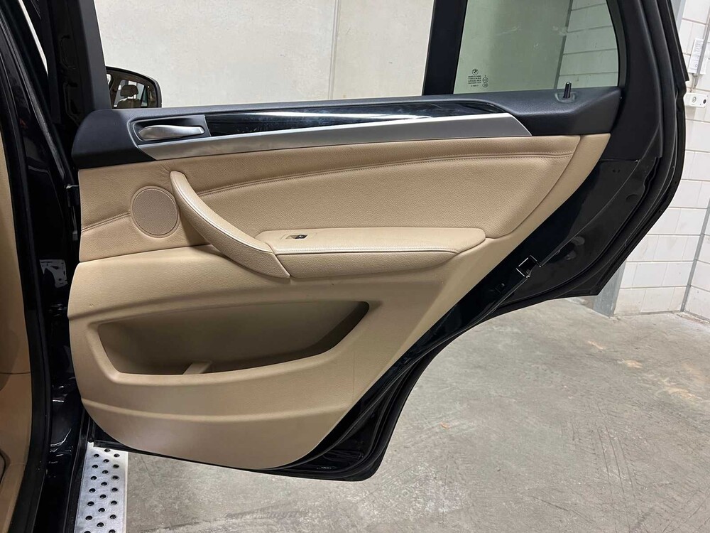 BMW X5 xDrive48i High Executive 4.8 V8 355PS 2007, X-232-JL -Youngtimer-