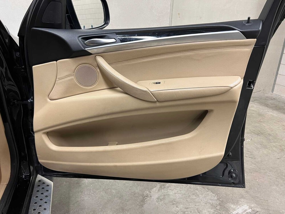 BMW X5 xDrive48i High Executive 4.8 V8 355PS 2007, X-232-JL -Youngtimer-