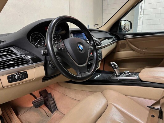 BMW X5 xDrive48i High Executive 4.8 V8 355pk 2007, X-232-JL -Youngtimer-