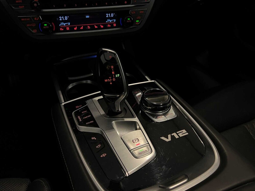 BMW M760Li xDrive 609PS V12 M760i 2017 (ORG-NL) LANG, PR-247-H