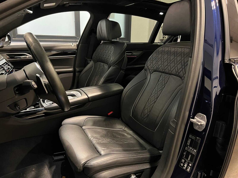 BMW M760Li xDrive 609PS V12 M760i 2017 (ORG-NL) LANG, PR-247-H