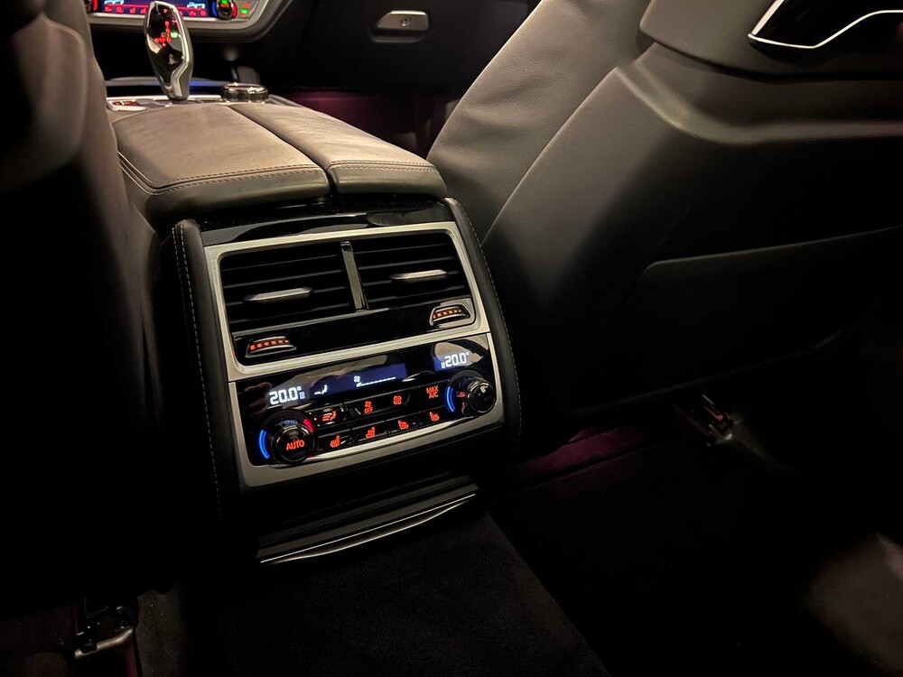 BMW M760Li xDrive 609PS V12 M760i 2017 (ORG-NL) LANG, PR-247-H