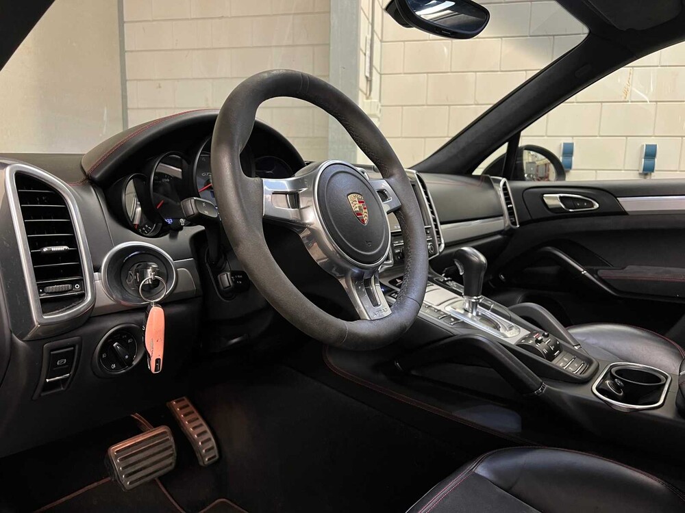 Porsche Cayenne GTS 4.8 V8 420PS 2013, 7-KTJ-60