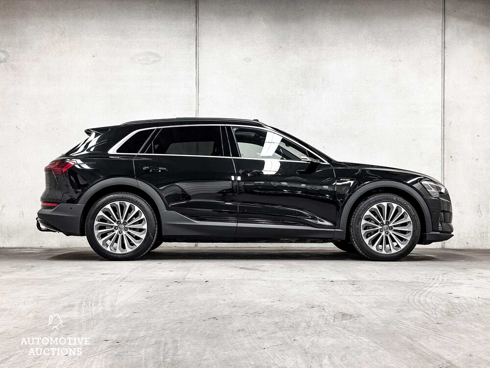 Audi e-tron 55 Quattro Advanced Pro Line Plus 95 kWh 360hp 2019, J-317-DK