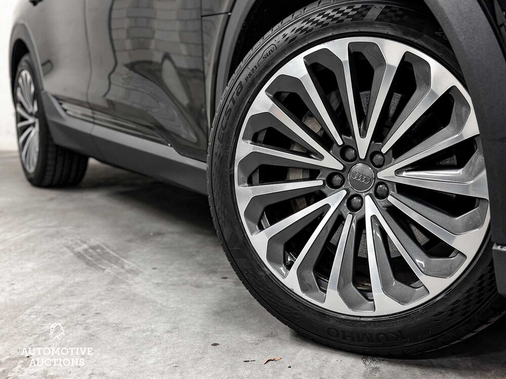 Audi e-tron 55 Quattro Advanced Pro Line Plus 95 kWh 360hp 2019, J-317-DK