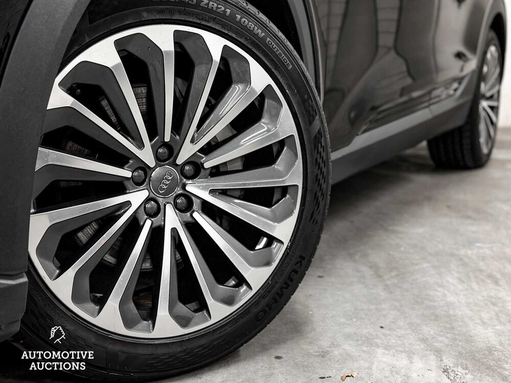 Audi e-tron 55 Quattro Advanced Pro Line Plus 95 kWh 360hp 2019, J-317-DK