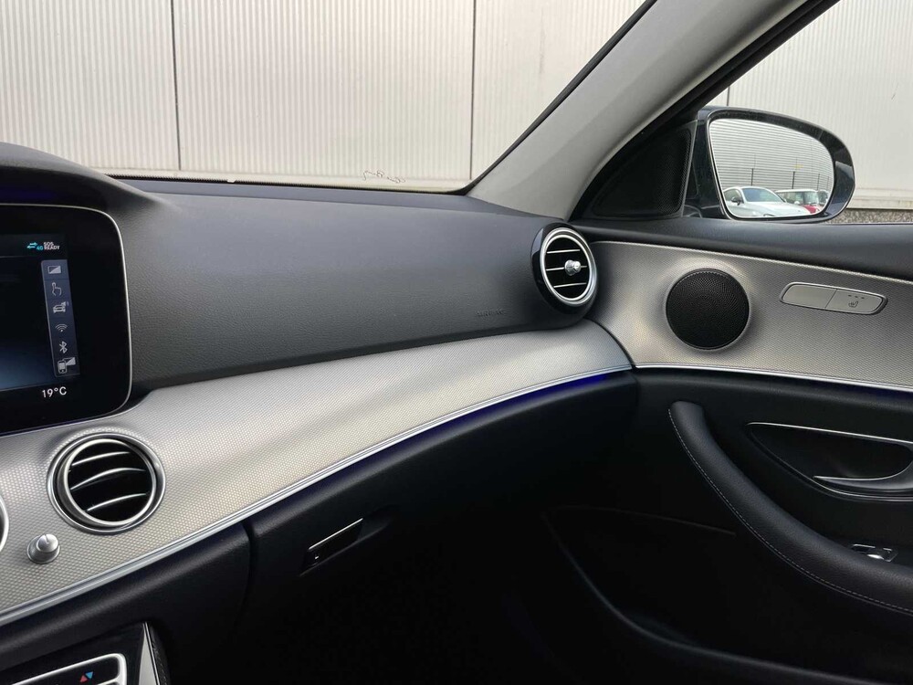 Mercedes-Benz E200 Premium Plus 184hp 2017 E-class, R-862-JR