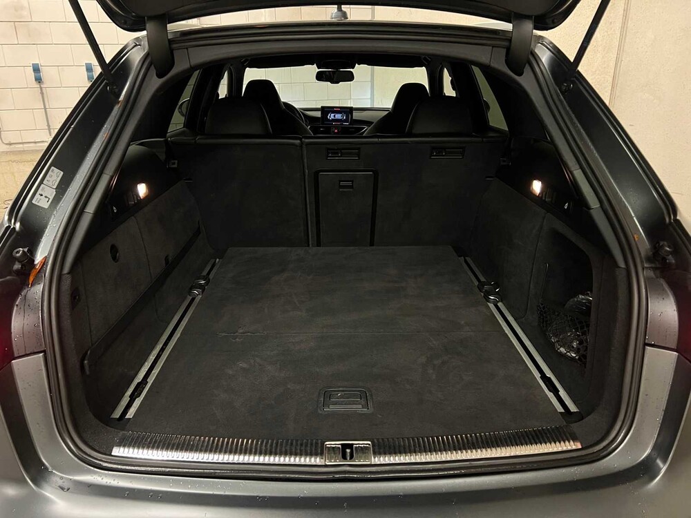 Audi RS6 Avant 4.0 V8 TFSI Quattro 560PS 2013 -Orig. EN-, 9-SJJ-35