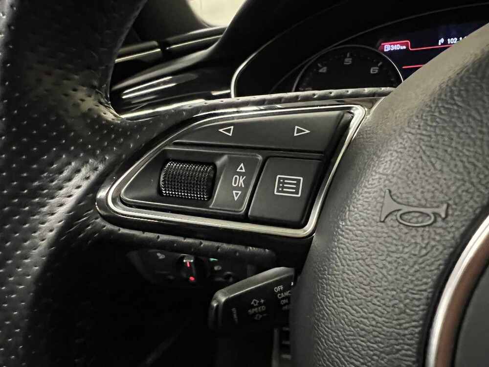 Audi RS6 Avant 4.0 V8 TFSI Quattro 560PS 2013 -Orig. EN-, 9-SJJ-35