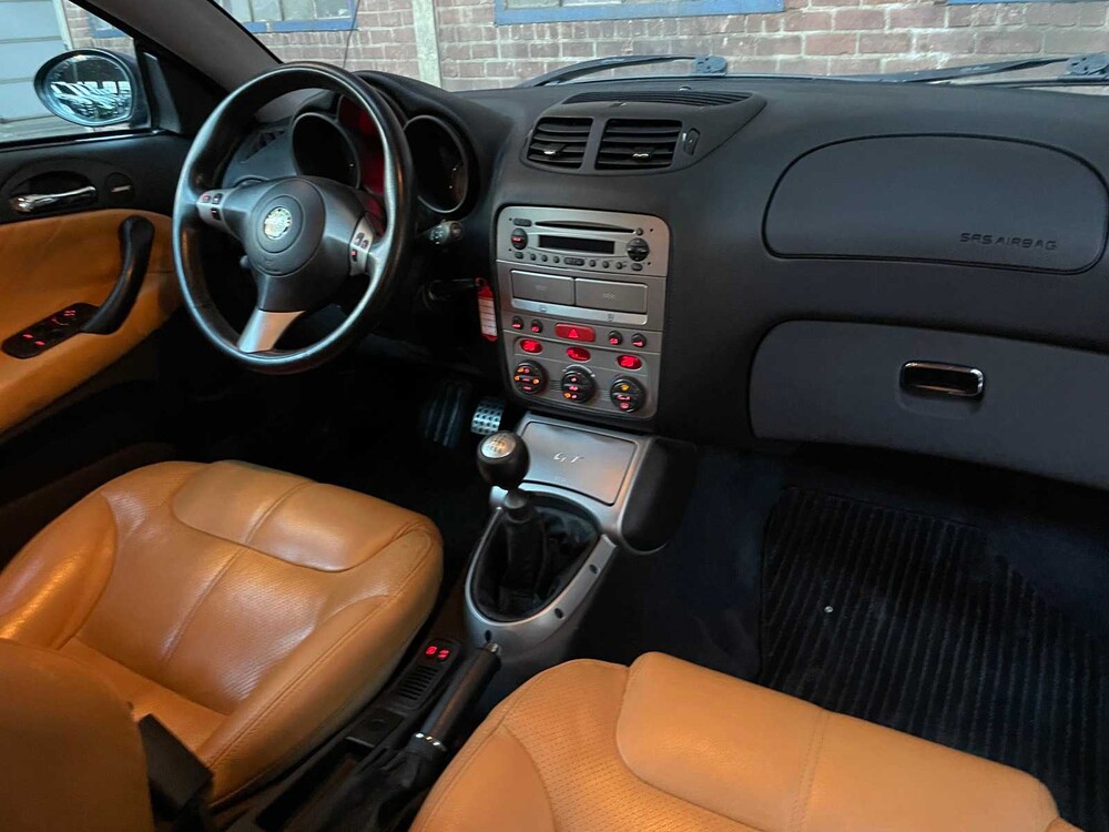 Alfa Romeo GT 3.2 V6 240PS 2005 -Youngtimer-