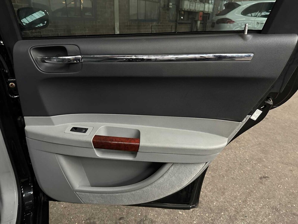 Chrystler 300C HEMI 5.7 V8 2007 -Youngtimer-