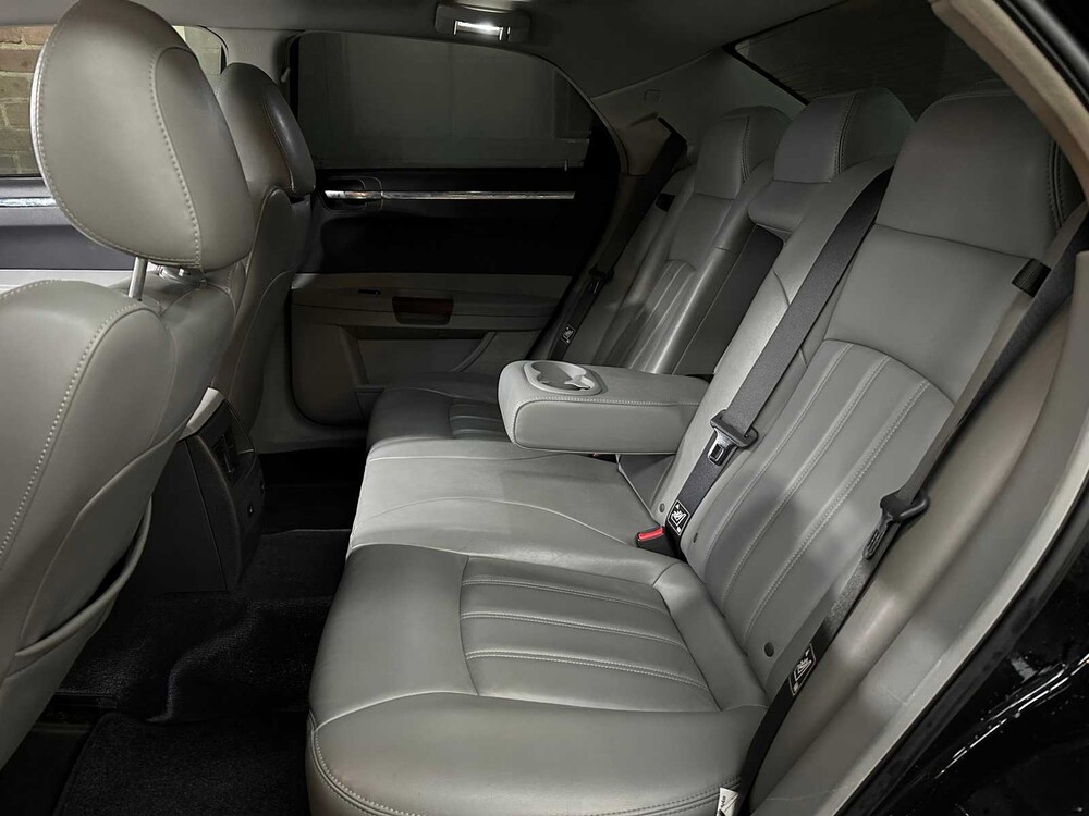 Chrystler 300C HEMI 5.7 V8 2007 -Youngtimer-