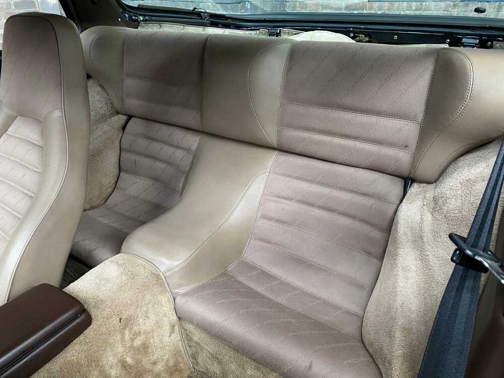 Porsche 924 Coupe 1984