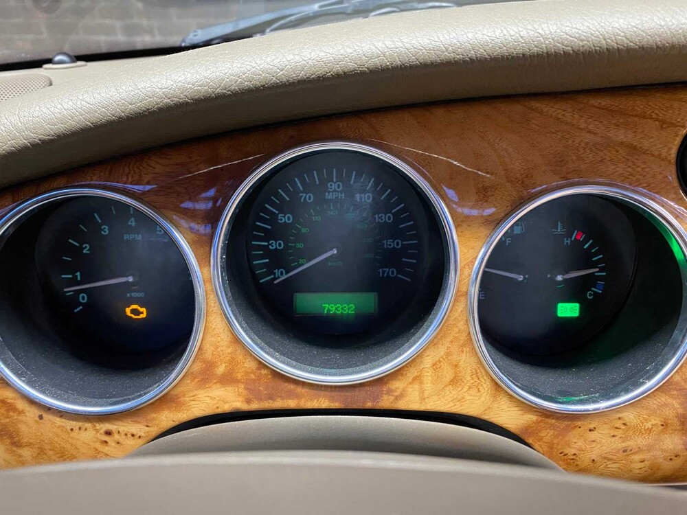 Jaguar XK8 4.2 V8 Cabriolet -Victory Edition- 305PS 2006, L-150-KX