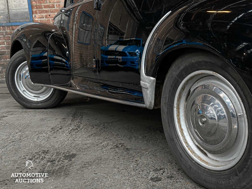 Peugeot 203 4-Türer 45PS 1954, 67-DE-96