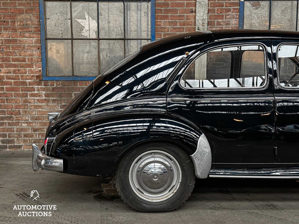 Peugeot 203 4-Türer 45PS 1954, 67-DE-96