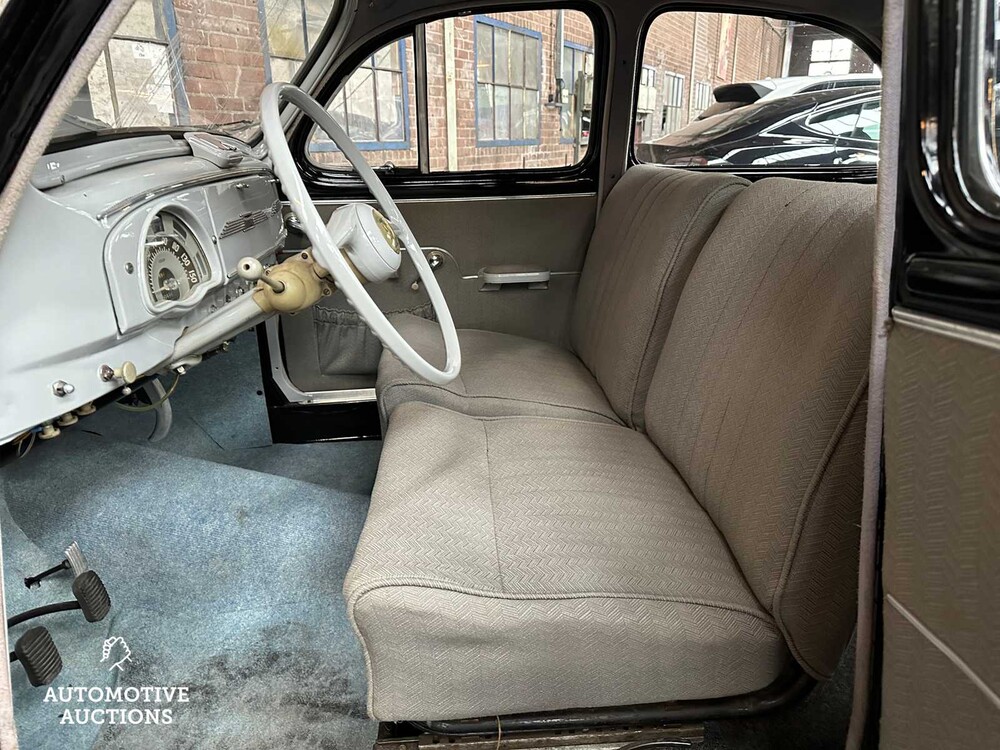 Peugeot 203 4-Türer 45PS 1954, 67-DE-96
