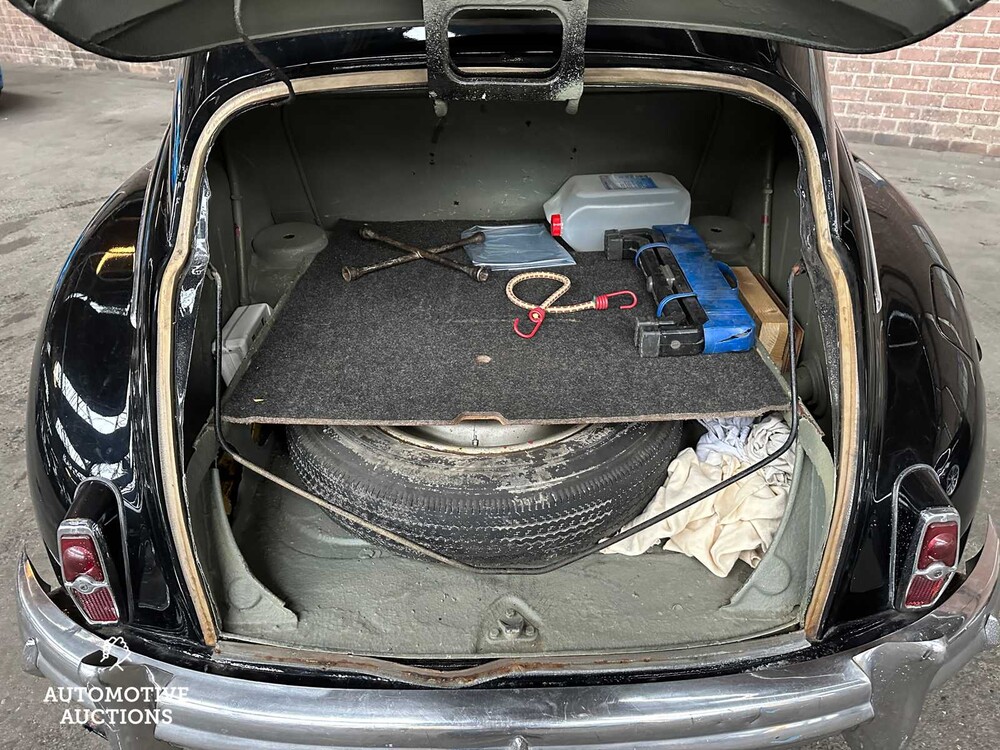 Peugeot 203 4-Türer 45PS 1954, 67-DE-96