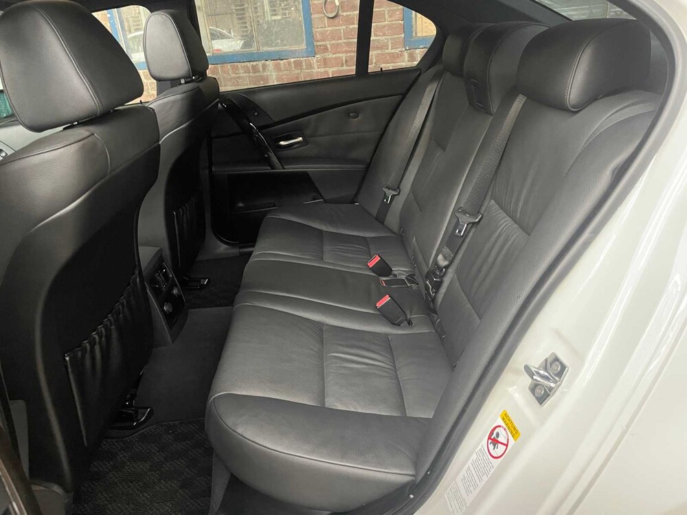 BMW 530i M-Sport E60 258PS 2006 -Youngtimer-