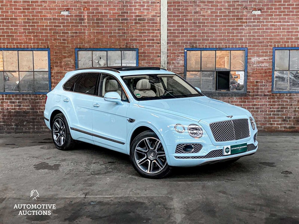 Bentley Bentayga 6.0 W12 608pk 2017, L-083-VV