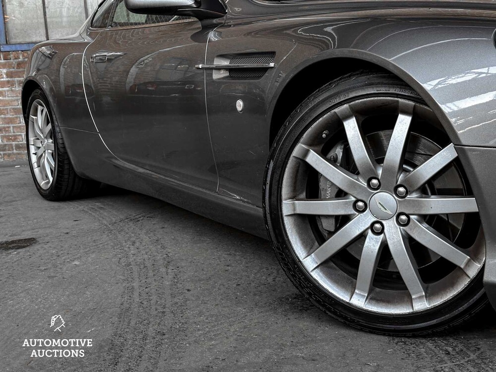 Aston Martin DB9 5.9 V12 Touchtronic 457PS 2006 -Orig. NL-, 71-SH-KN -Youngtimer-