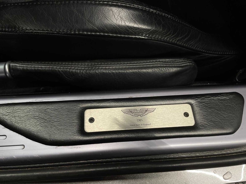 Aston Martin DB9 5.9 V12 Touchtronic 457PS 2006 -Orig. NL-, 71-SH-KN -Youngtimer-