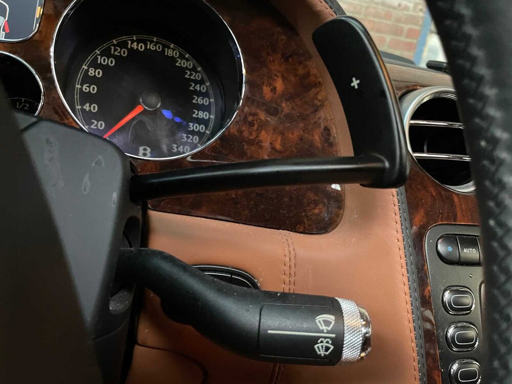 Bentley Continental Flying Spur 6.0 W12 560PS 2007 -Youngtimer-