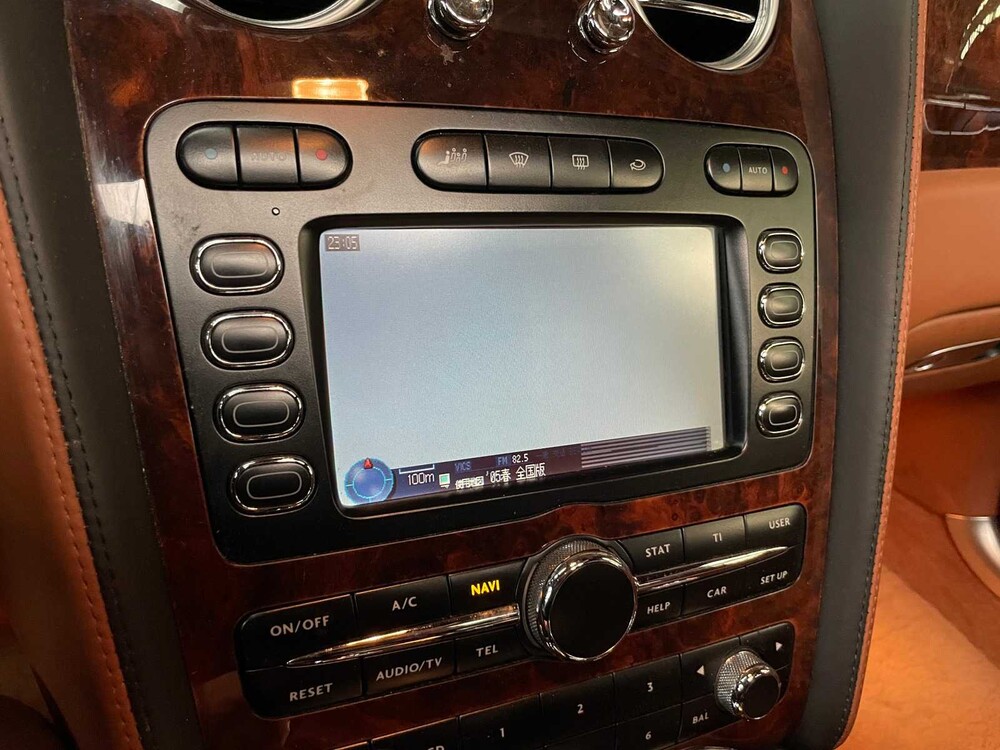 Bentley Continental Flying Spur 6.0 W12 560PS 2007 -Youngtimer-