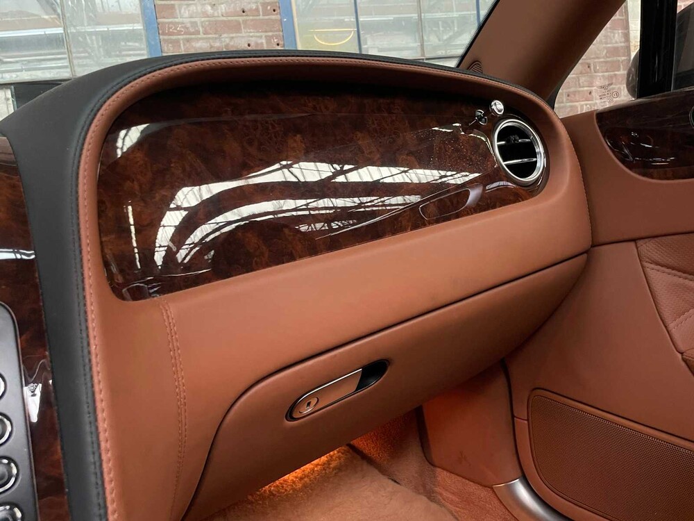 Bentley Continental Flying Spur 6.0 W12 560PS 2007 -Youngtimer-