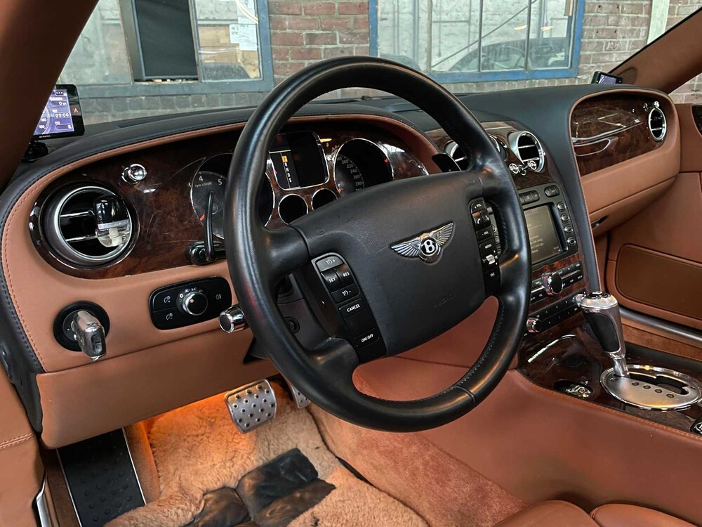 Bentley Continental Flying Spur 6.0 W12 560PS 2007 -Youngtimer-
